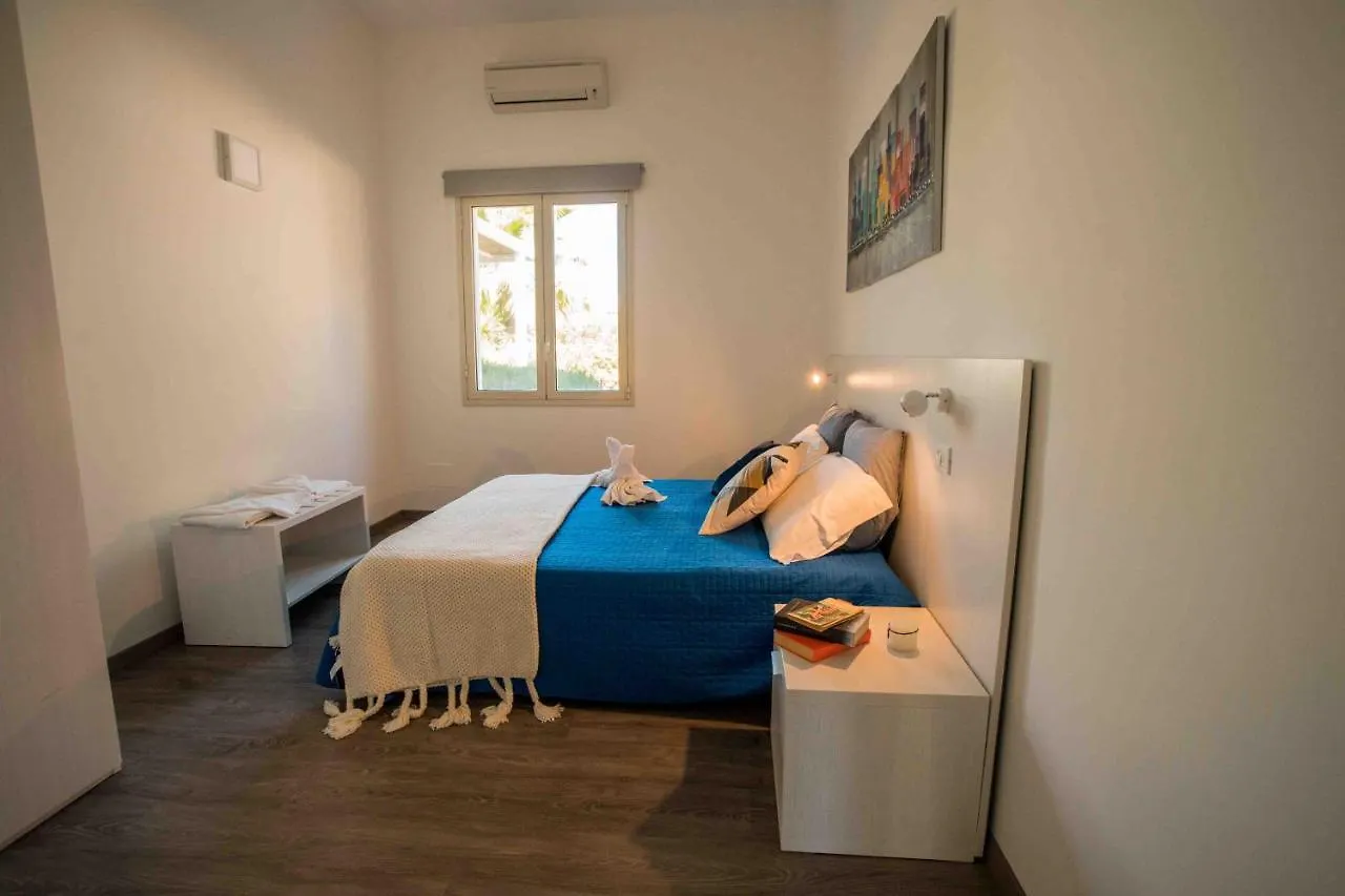 Holiday home Pietre Rosse Sicule - Case Vacanze Elena E Marta Montevago Italy